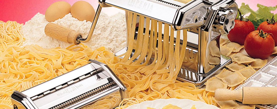 Trenette pasta cutter attachment